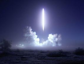Инопланетяне обезвреживают ядерные ракеты США и Британии