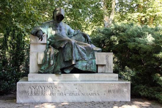Аноним. Статуя в Будапеште, Венгрия. ...