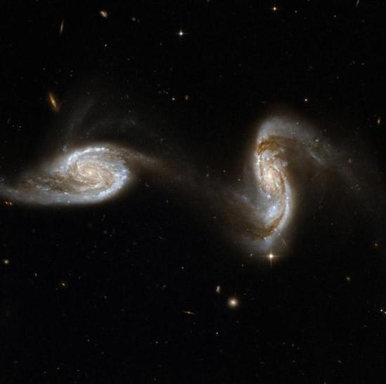 © NASA, ESA, the Hubble Heritage Team