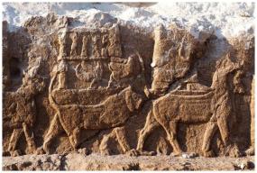 Ассирийский каменный рельеф нашли в Ираке