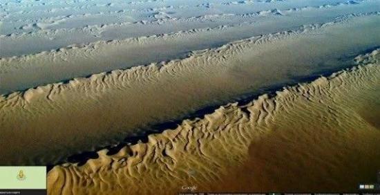 Гигантская рябь в пустыне Намиб.