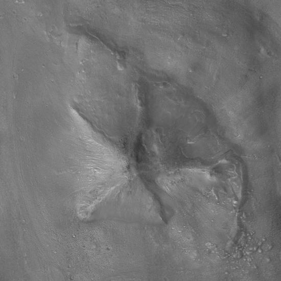 Снимок «D & M Пирамиды», сделанный космическим аппаратом «Mars Global Surveyor».