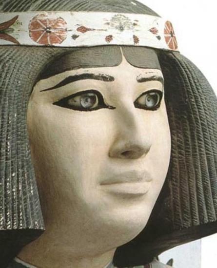 Нофрет – жена фараона Рахотепа.