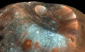 Фобос — искусственная луна Марса