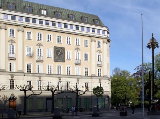 Здание Коммерческого банка в Стокгольме, Швеция, в котором в 1973 году произошла попытка ограбления и захват заложников.