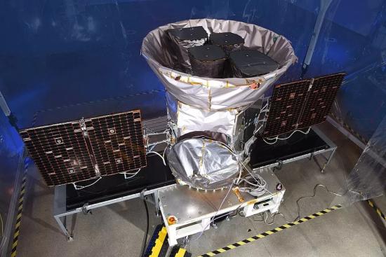 TESS — охотник за экзопланетами