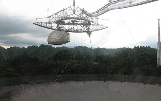 Радиотелескоп Аресибо 18 октября 2006.