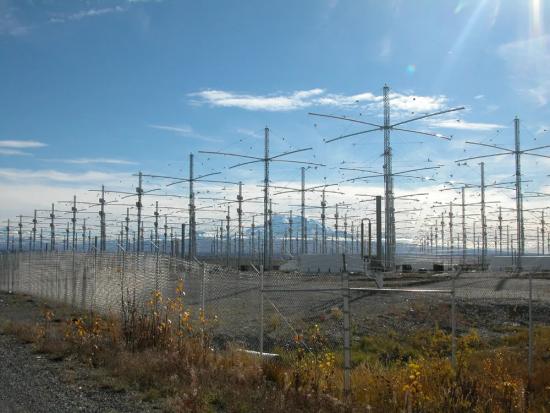 Антенное поле HAARP на Аляске.
