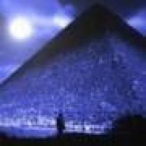 Из пирамид – к звездам