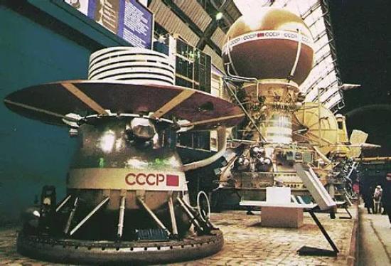 Спускаемый аппарат «Венера-13» зафиксировал на Венере раскаты грома