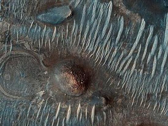 Марсианские дюны с орбиты Красной пла...
