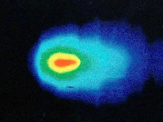 Комета ИРАС-Араки-Алькока. Изображени...