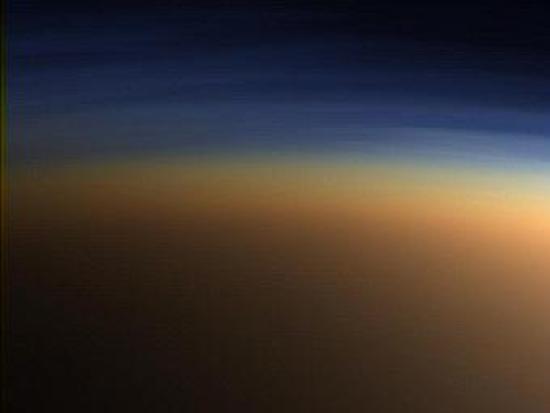 Атмосфера Титана. Фото NASA/Cassini