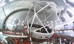 На Канарах введен в эксплуатацию гигантский телескоп