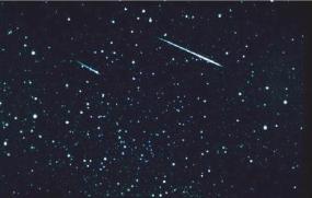 Сегодня можно наблюдать метеоритный поток Ориониды