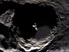 Лунные кратеры оказались гигантскими батарейками