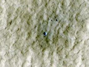 В молодом марсианском кратере нашли водяной лед