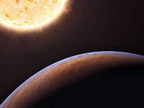 Звезда HIP 13044 и ее планета глазами...