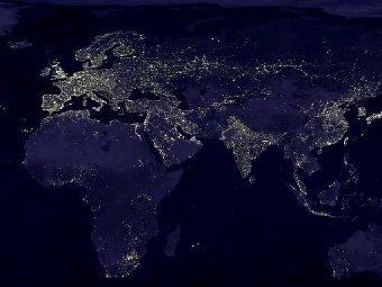 Комбинированная фотография ночной Зем...