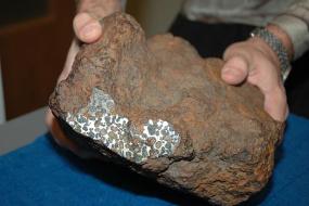 Обнаружен метеорит стоимостью 3,1 миллиона долларов