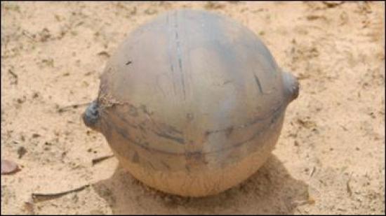 Металлический шар, упавший в Намибии