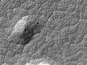 На Марсе нашли типично земные тектонические следы