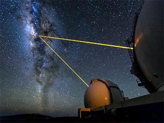 Телескопы Кека. Фото Ethan Tweedie
