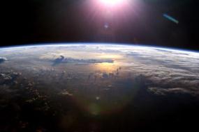 Астрофизики дали Земле менее двух миллиардов лет жизни