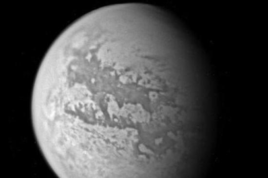 Титан, инфракрасный снимок. Фото: NASA