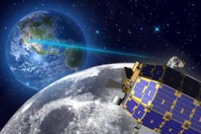 Лунный зонд LADEE побил рекорд по скорости передачи данных