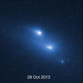 «Хаббл» впервые снял распад астероида