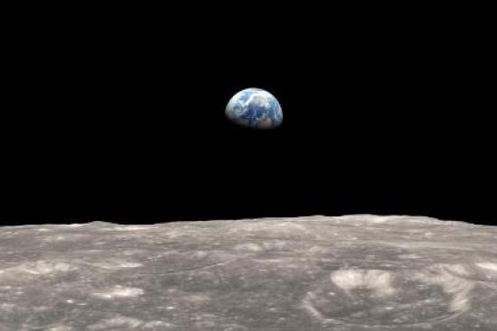 Вид на Землю с Луны. Фото: NASA's God...