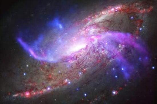 NGC 4258 и ее аномальные галактически...