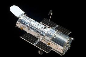 Телескоп Hubble снял серию фото столкновений в джетах черных дыр