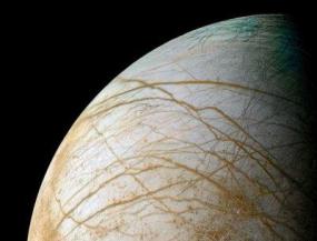 NASA сообщило об ошеломляющем открытии на Европе