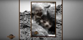 На фотографии с Марса найден бородатый марсианин с собакой