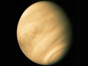Первой обитаемой планетой была Венера