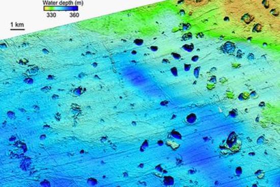 Кратеры на дне Баренцева моря.