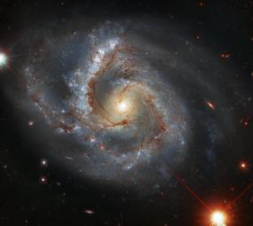 Телескопом Hubble получена фотография галактики NGC 7678