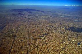 Столица Мексики погружается в почву до полуметра в год