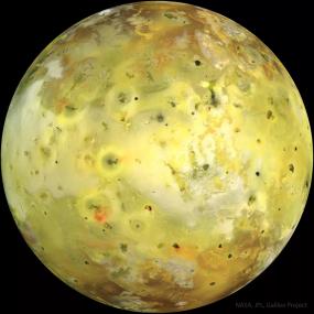 Спутник Юпитера в натуральном цвете