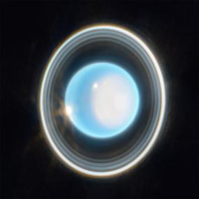 Телескоп Уэбба снял потрясающее фото Урана