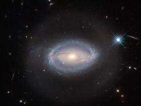 Ученые определили природу сдвоенного квазара