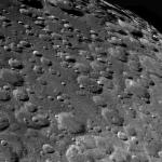 На поверхности Луны обнаружены загадочные завитки