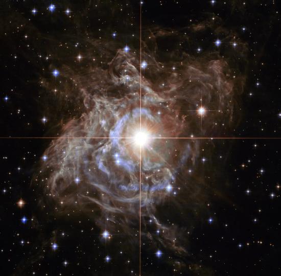 RS Puppis, одна из самых ярких известных переменных звезд-цефеид в галактике Млечный Путь.
