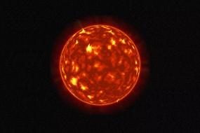  Красные карлики рядом с Солнцем раскрывают секреты происхождения ключевых элементов жизни