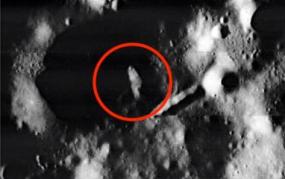 Пятикилометровый инопланетный монолит найден на Луне