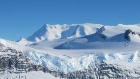 В Антарктиде обнаружили 18 новых озер