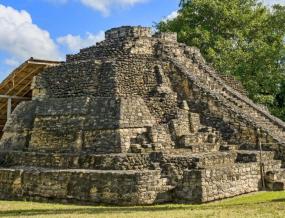 Археологи в Мексики нашли остатки около 500 храмов