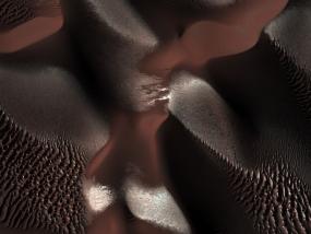 Замерзшие дюны Марса